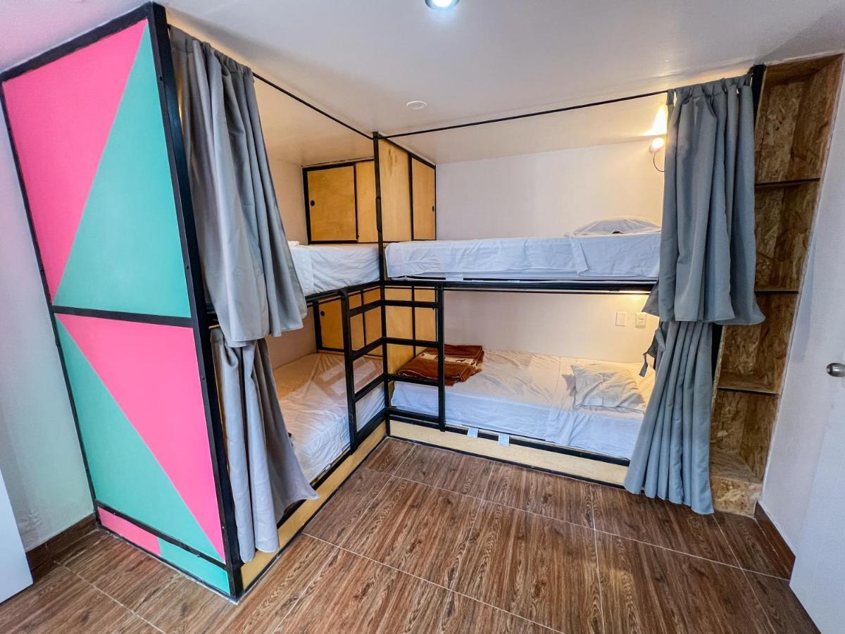 Supertramp Hostel *
